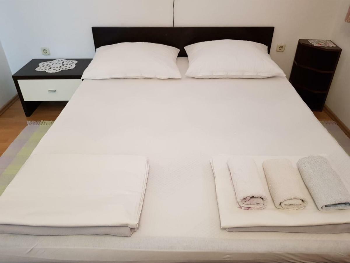 Apartments Josica セニ エクステリア 写真
